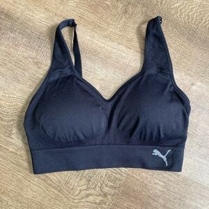 Puma Black Scoop Neck Sports Bra Size Medium
